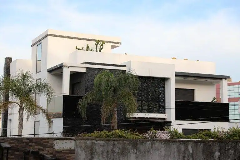 How to Choose the Right Roofing Materials