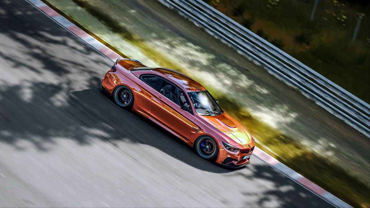 The Future of Fashion Shows: Virtual Reality Experiences and Holographic Models